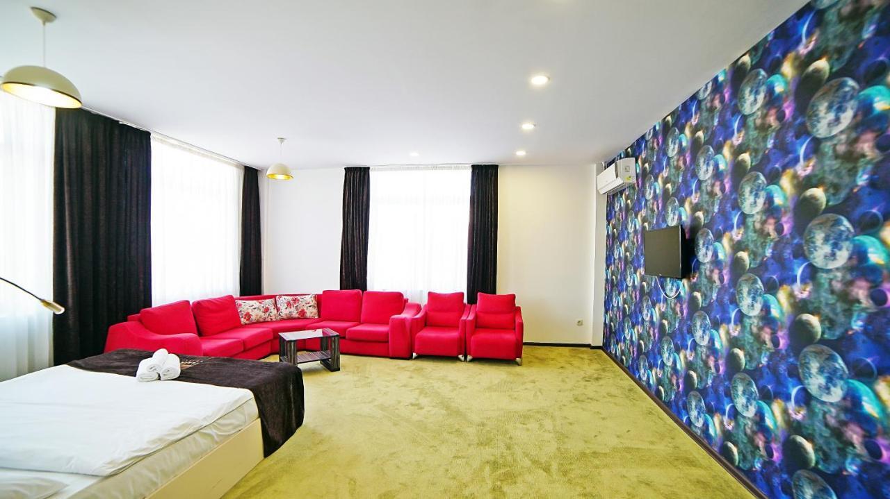 Mardi Plaza Hotel Μπατούμι Εξωτερικό φωτογραφία