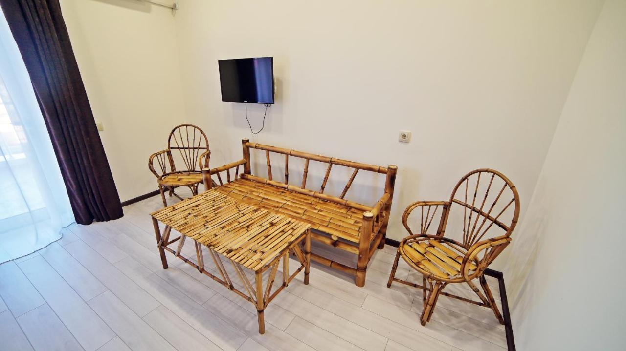 Mardi Plaza Hotel Μπατούμι Εξωτερικό φωτογραφία