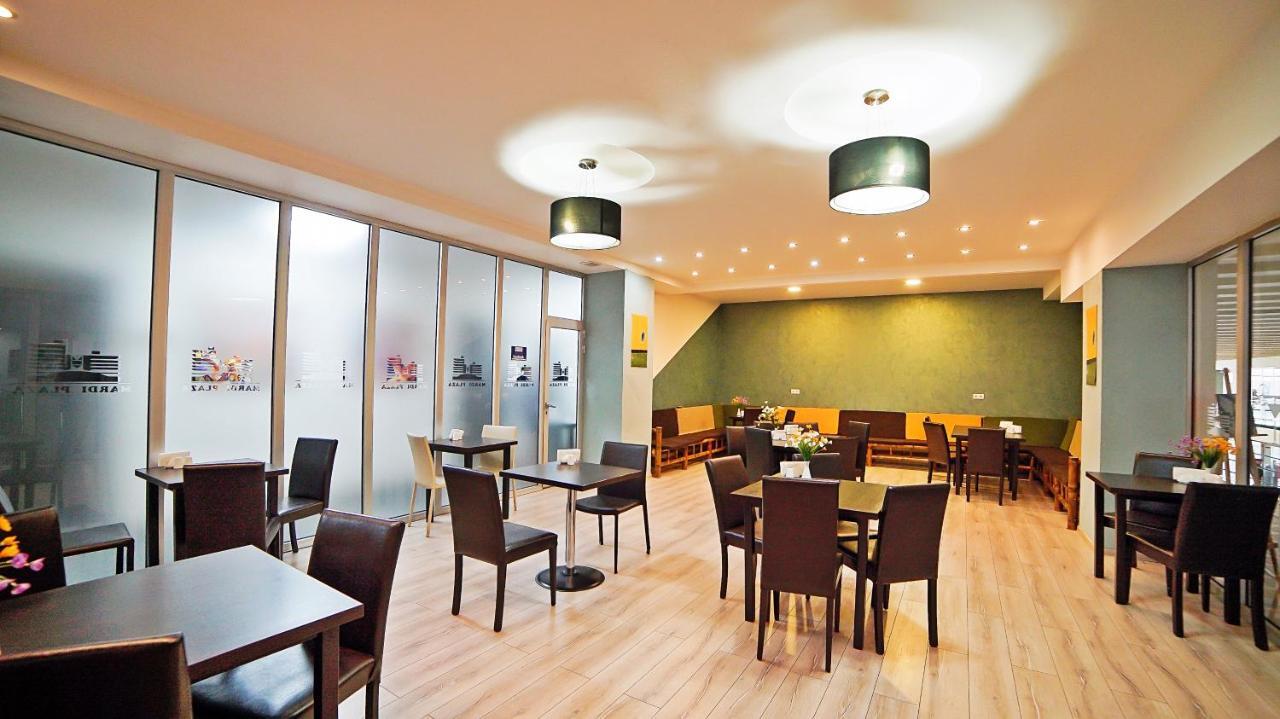 Mardi Plaza Hotel Μπατούμι Εξωτερικό φωτογραφία