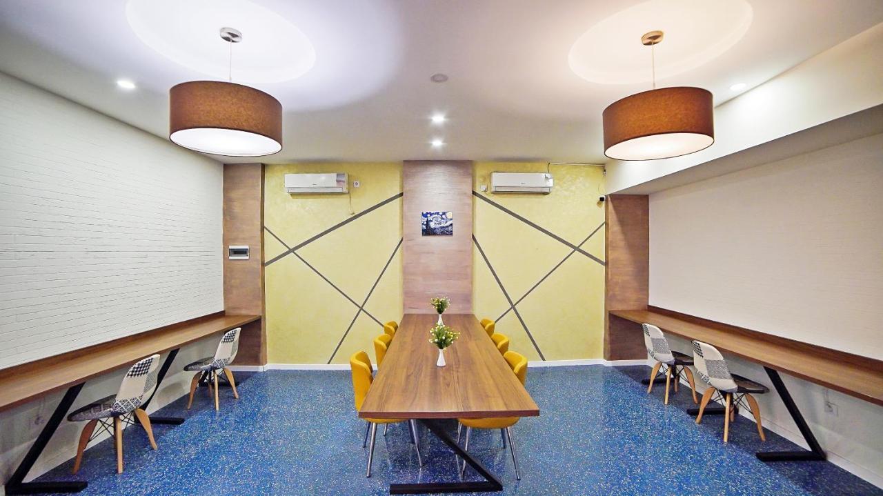 Mardi Plaza Hotel Μπατούμι Εξωτερικό φωτογραφία